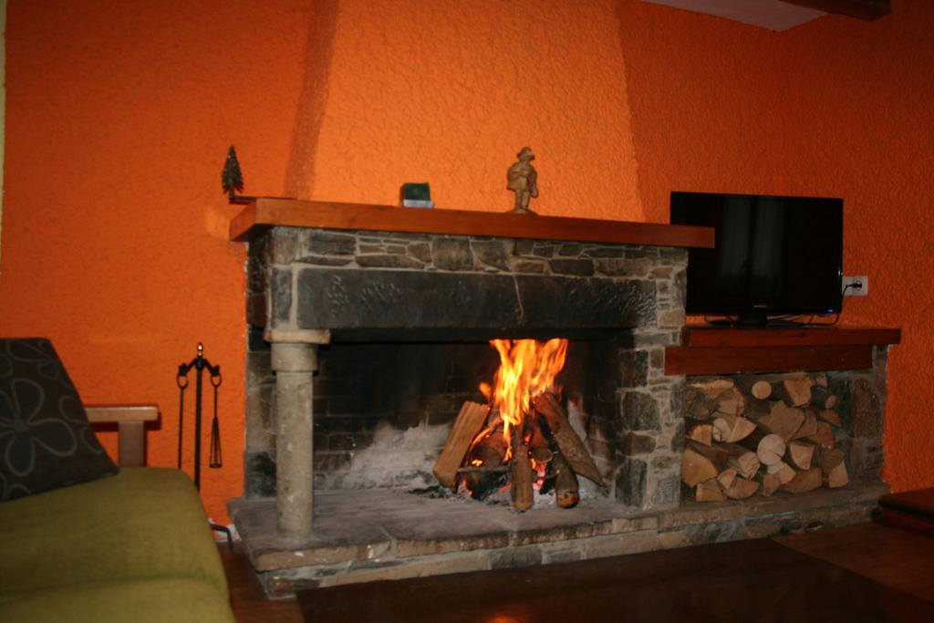 Apartamentos Rurales Les Barnedes Мульо Екстер'єр фото